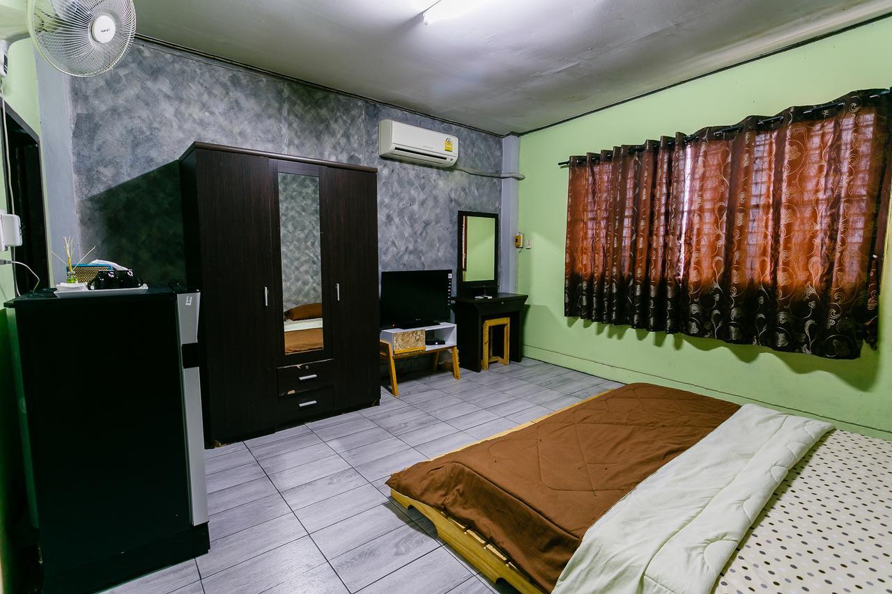 Malai Place Lampang Eksteriør billede