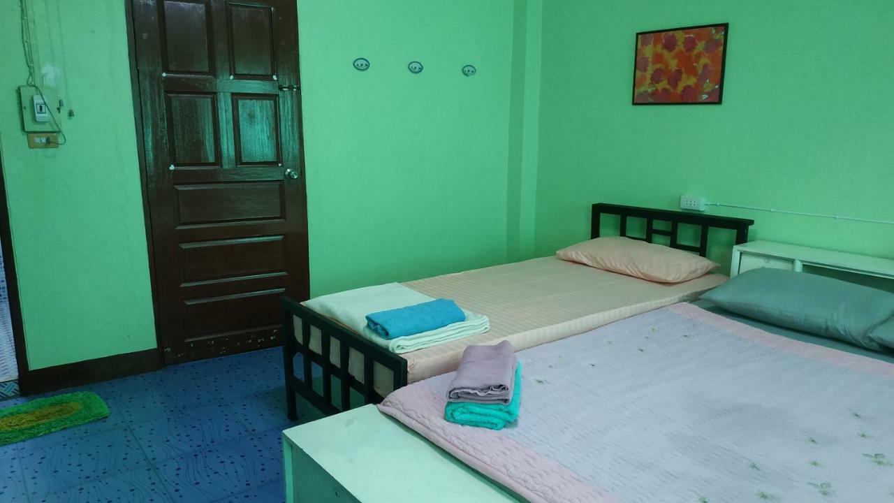 Malai Place Lampang Eksteriør billede